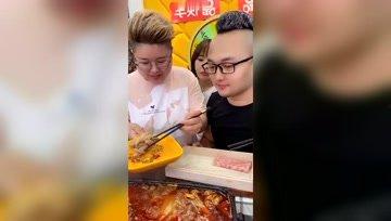 娱乐吃瓜酱素材库在哪看,娱乐吃瓜酱素材库，独家观看指南大公开！